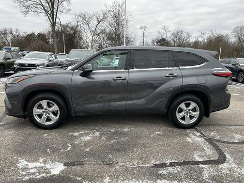 2021 Toyota Highlander L