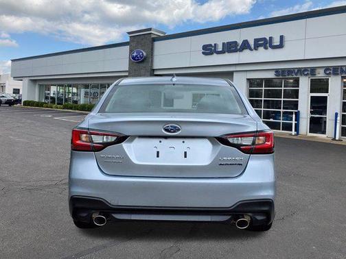 2025 Subaru Legacy Touring XT