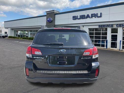 2012 Subaru Outback 2.5i Limited