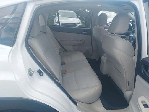 Satin White Pearl 2014 Subaru XV Crosstrek 2.0i Premium