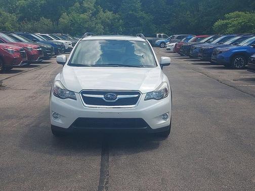 Satin White Pearl 2014 Subaru XV Crosstrek 2.0i Premium