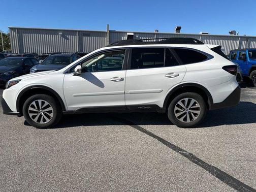 2022 Subaru Outback Premium