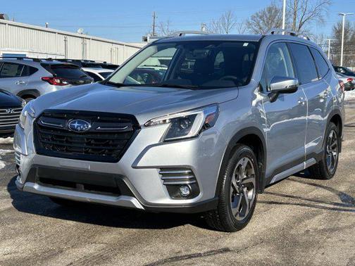2023 Subaru Forester Touring