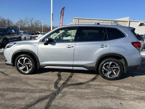 2023 Subaru Forester Touring
