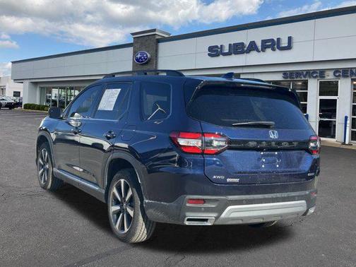 2024 Honda Pilot Touring 8-Passenger