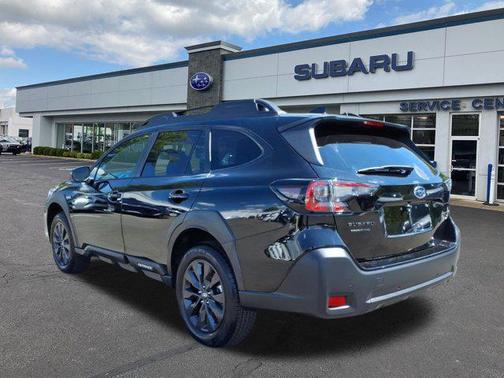 2025 Subaru Outback Onyx Edition XT