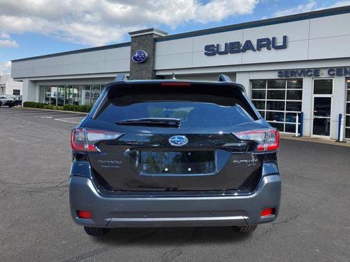 2025 Subaru Outback Onyx Edition XT