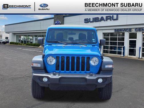 2022 Jeep Gladiator Sport