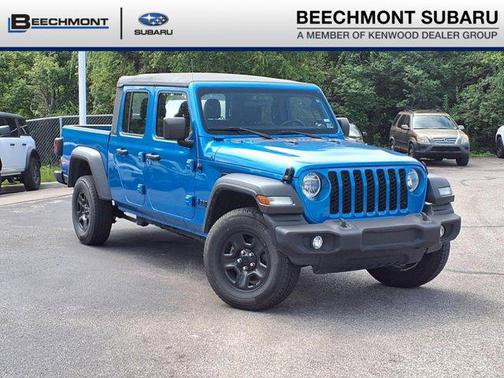 2022 Jeep Gladiator Sport