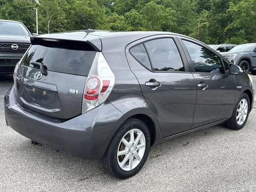 2013 Toyota Prius c One