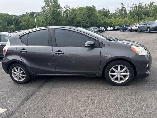 2013 Toyota Prius c One