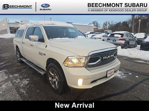 2017 RAM 1500 Limited Crew Cab 4x4 6'4' Box