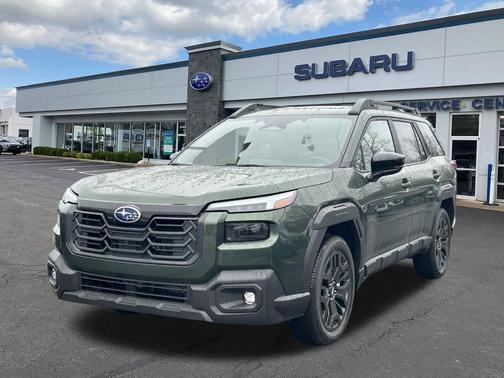 Deep Emerald Green Pearl 2026 Subaru Outback Limited XT