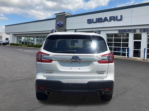 Crystal White Pearl 2023 Subaru Ascent Touring 7-Passenger