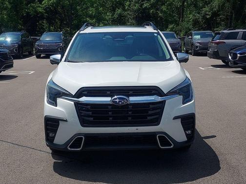 Crystal White Pearl 2023 Subaru Ascent Touring 7-Passenger