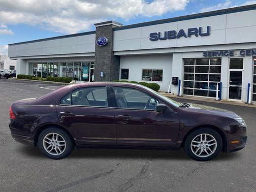 2011 Ford Fusion S