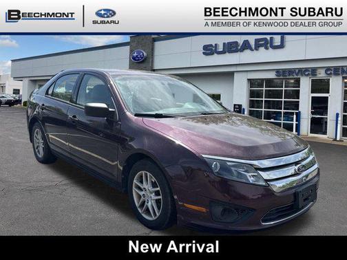 2011 Ford Fusion S
