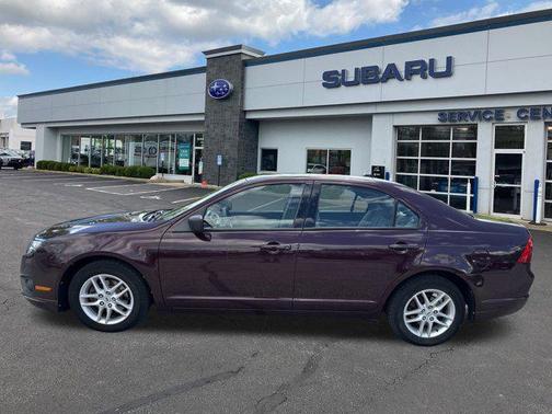 2011 Ford Fusion S