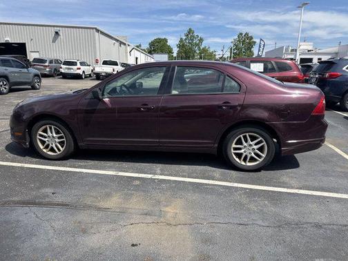 2011 Ford Fusion S