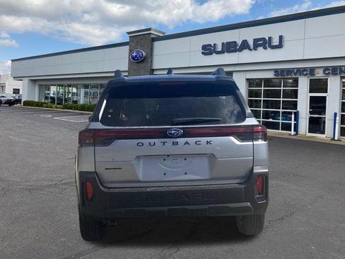 Ice Silver Metallic 2026 Subaru Outback Limited