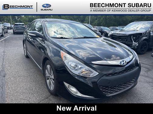 2015 Hyundai SONATA Hybrid Limited