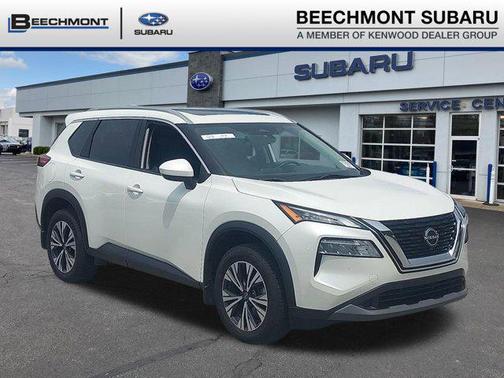Pearl White Tricoat 2023 Nissan Rogue SV