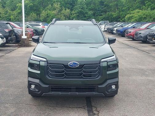 Deep Emerald Green Pearl 2026 Subaru Outback Premium