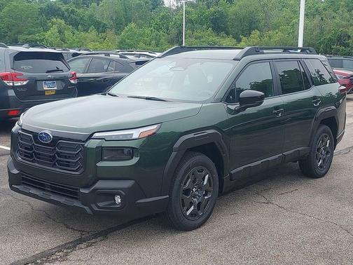 Deep Emerald Green Pearl 2026 Subaru Outback Premium