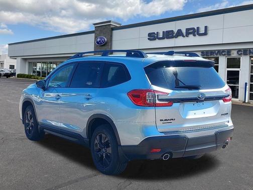 Ice Silver Metallic 2026 Subaru Ascent Premium 7-Passenger
