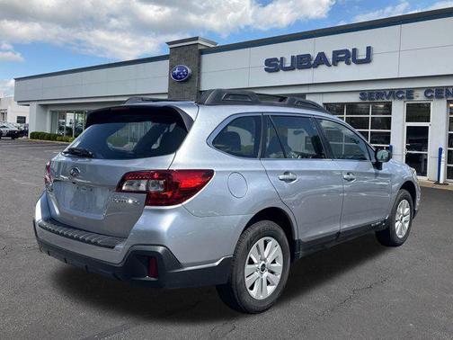 2018 Subaru Outback 2.5i