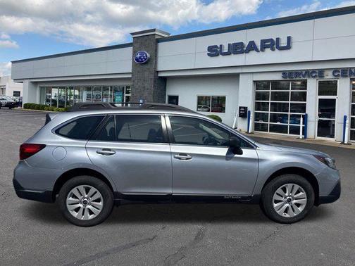 2018 Subaru Outback 2.5i