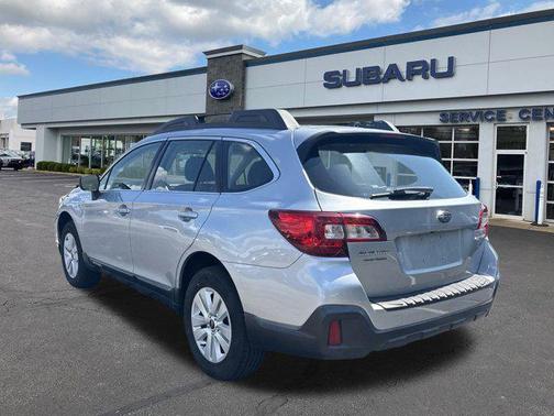 2018 Subaru Outback 2.5i