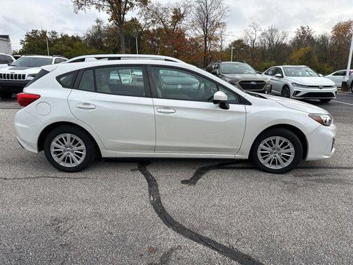 2017 Subaru Impreza 2.0i Premium