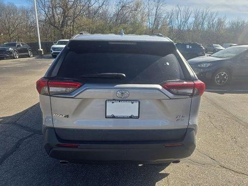 Silver Sky Metallic 2021 Toyota RAV4 XLE