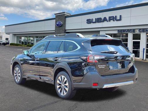 2025 Subaru Outback Touring XT