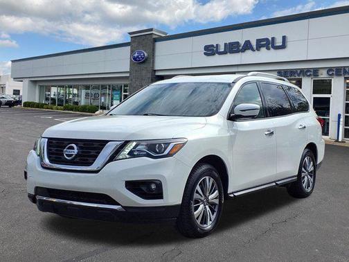 2019 Nissan Pathfinder SL