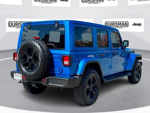 2021 Jeep Wrangler Unlimited Sahara Altitude