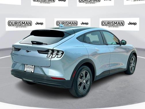 2022 Ford Mustang Mach-E Select