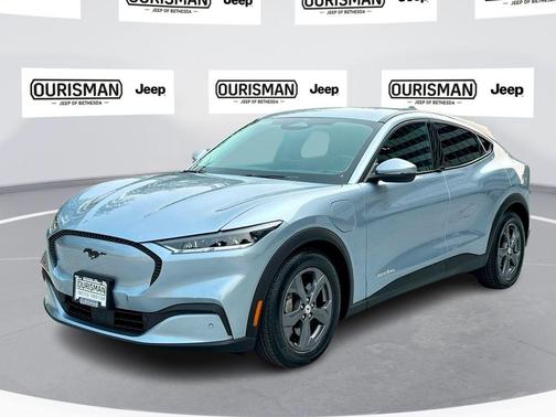2022 Ford Mustang Mach-E Select