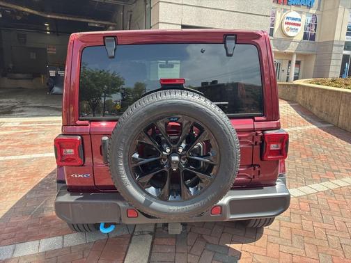 2022 Jeep Wrangler Unlimited 4xe Sahara