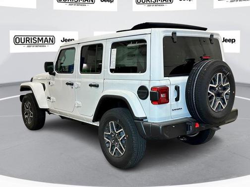 2025 Jeep Wrangler Sahara