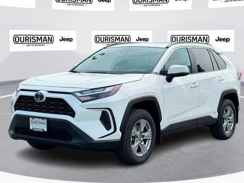2024 Toyota RAV4 Hybrid XLE