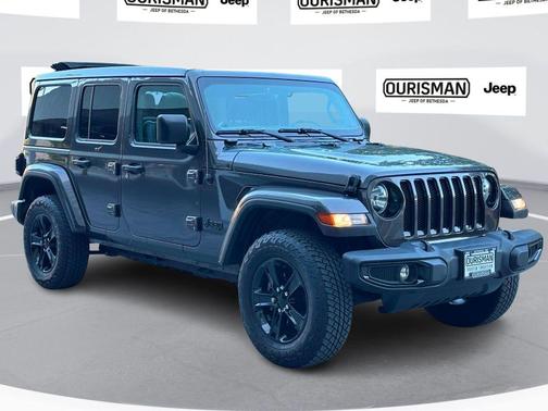 2021 Jeep Wrangler Unlimited Sahara Altitude