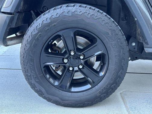 2021 Jeep Wrangler Unlimited Sahara Altitude