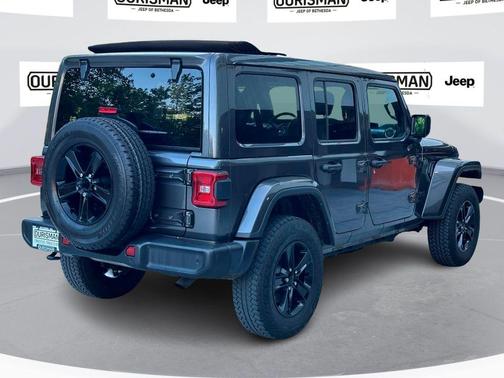 2021 Jeep Wrangler Unlimited Sahara Altitude