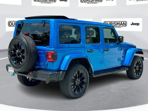 2022 Jeep Wrangler Unlimited 4xe Sahara