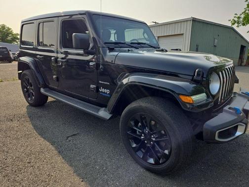 2022 Jeep Wrangler Unlimited 4xe Sahara