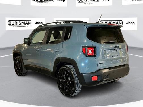 2017 Jeep Renegade Altitude