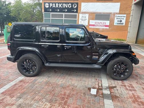 2022 Jeep Wrangler Unlimited 4xe Sahara