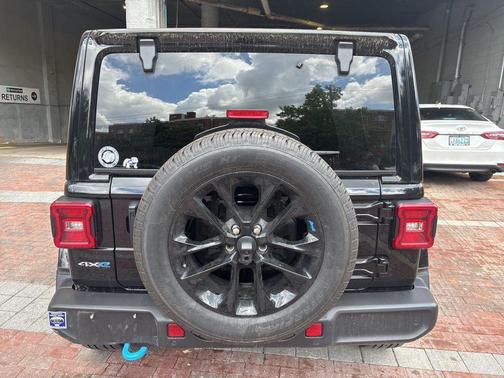 2022 Jeep Wrangler Unlimited 4xe Sahara